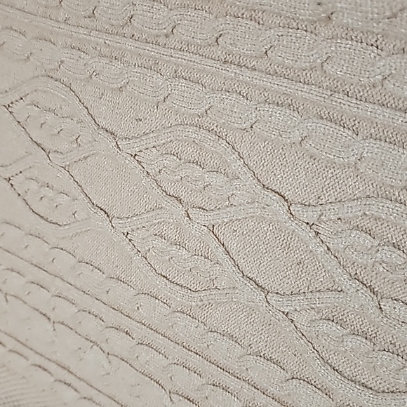 Turtleneck sweater - Picture 2 of 3